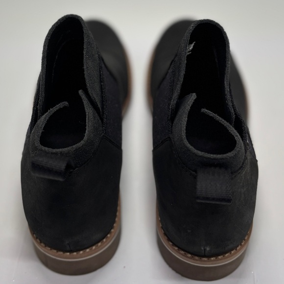 Chaco Women’s Black Leather Chelsea Boots Size 7 Waterproof Lug Sole Like New - Picture 7 of 12